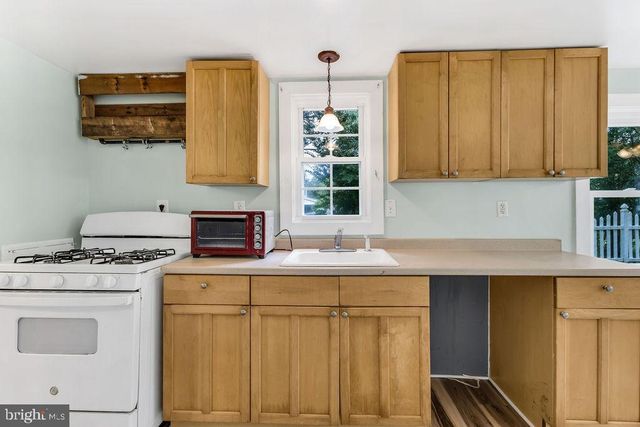 8115 BROOMES ISLAND RD, Broomes Island, MD 20615