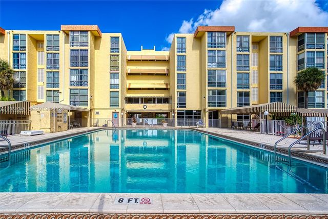 210 172nd St 533, Sunny Isles Beach, FL 33160