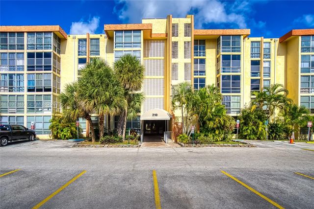 210 172nd St 533, Sunny Isles Beach, FL 33160