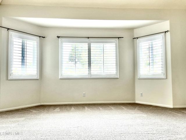 255 Skyline Drive, Thousand Oaks, CA 91362