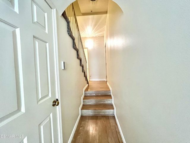 255 Skyline Drive, Thousand Oaks, CA 91362