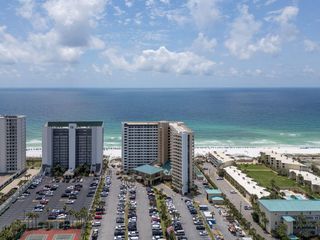 1040 Hwy 98, 716, Destin, FL 32541