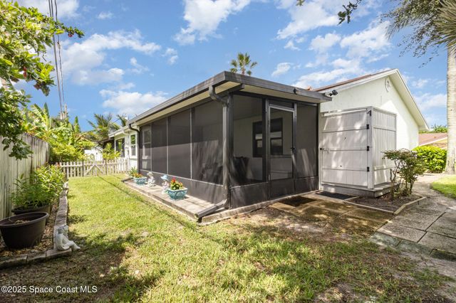 127 Harmony Place 9-E, Melbourne Beach, FL 32951