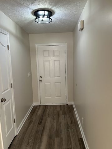1648 Saint Andrews Dr, Murfreesboro, TN 37128