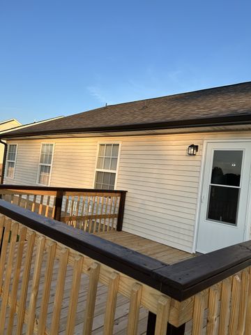 1648 Saint Andrews Dr, Murfreesboro, TN 37128