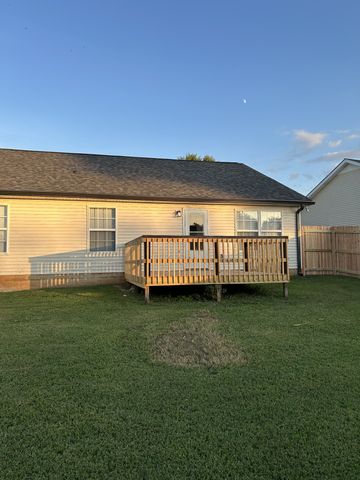 1648 Saint Andrews Dr, Murfreesboro, TN 37128