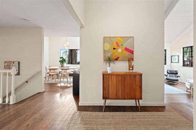 2355 Pelham Pl, Oakland, CA 94611