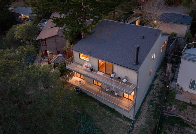 2355 Pelham Pl, Oakland, CA 94611