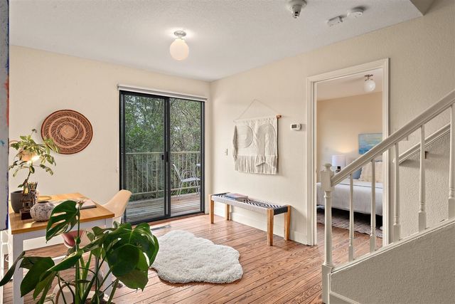 2355 Pelham Pl, Oakland, CA 94611