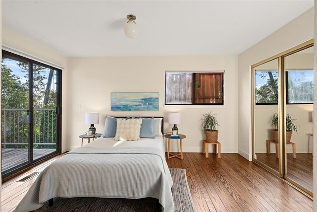 2355 Pelham Pl, Oakland, CA 94611