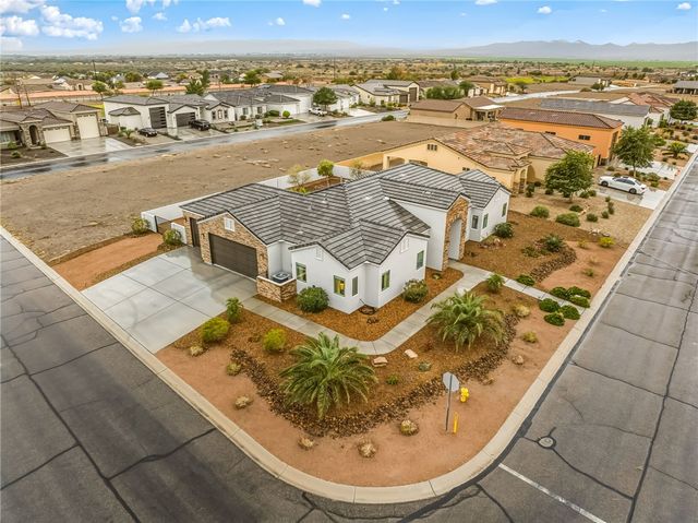 2194 E Via Lucio, Fort Mohave, AZ 86426