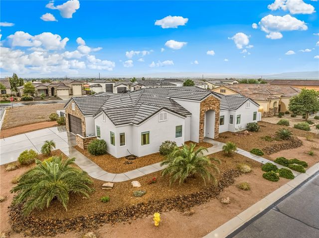 2194 E Via Lucio, Fort Mohave, AZ 86426