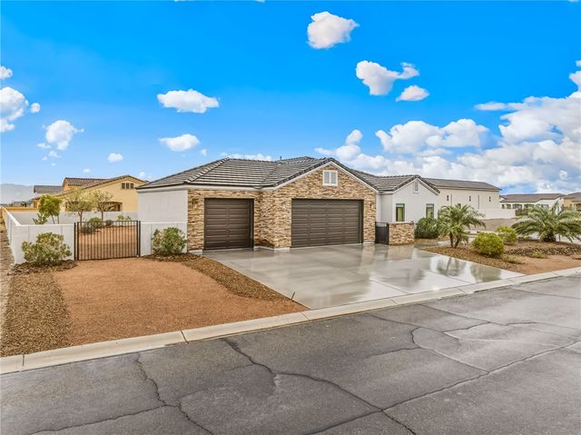 2194 E Via Lucio, Fort Mohave, AZ 86426