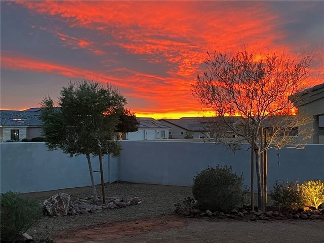 2194 E Via Lucio, Fort Mohave, AZ 86426