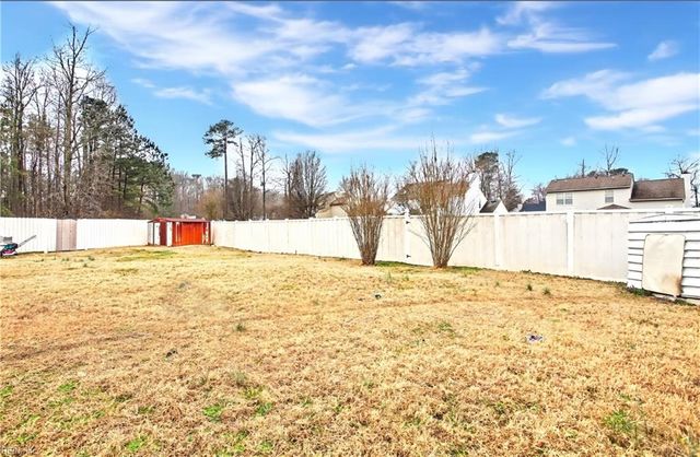 12 Gallaer CT, Hampton, VA 23666