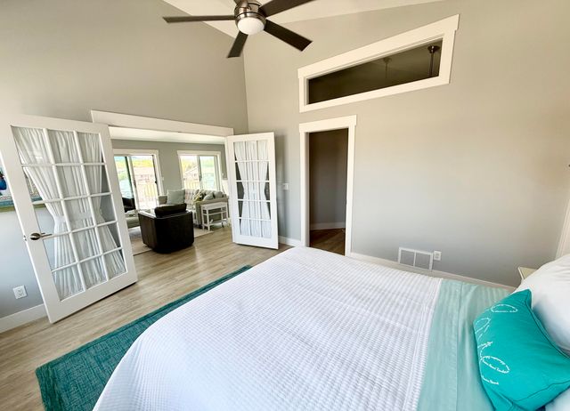 3633 Marina View Point, Muskegon, MI 49441