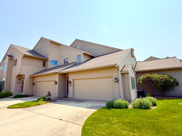 3633 Marina View Point, Muskegon, MI 49441