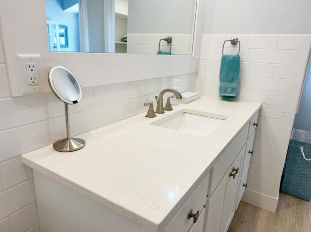 3633 Marina View Point, Muskegon, MI 49441