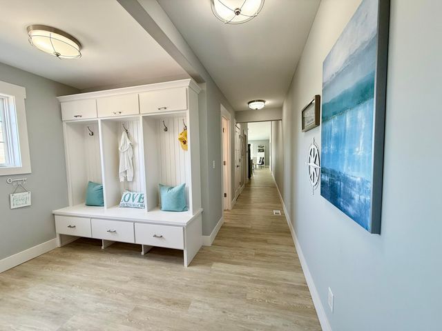 3633 Marina View Point, Muskegon, MI 49441