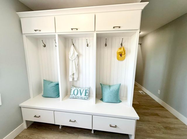 3633 Marina View Point, Muskegon, MI 49441