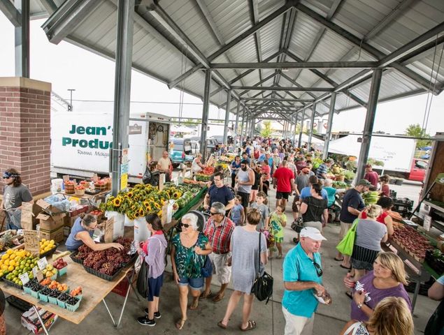 3633 Marina View Point, Muskegon, MI 49441