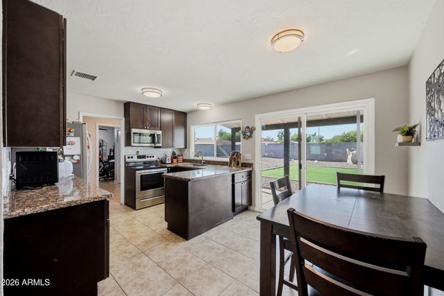 2566 E VILLA RITA Drive, Phoenix, AZ 85032