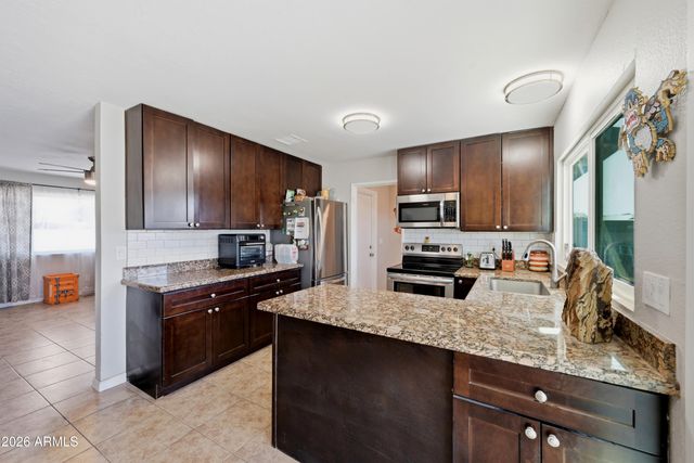 2566 E VILLA RITA Drive, Phoenix, AZ 85032