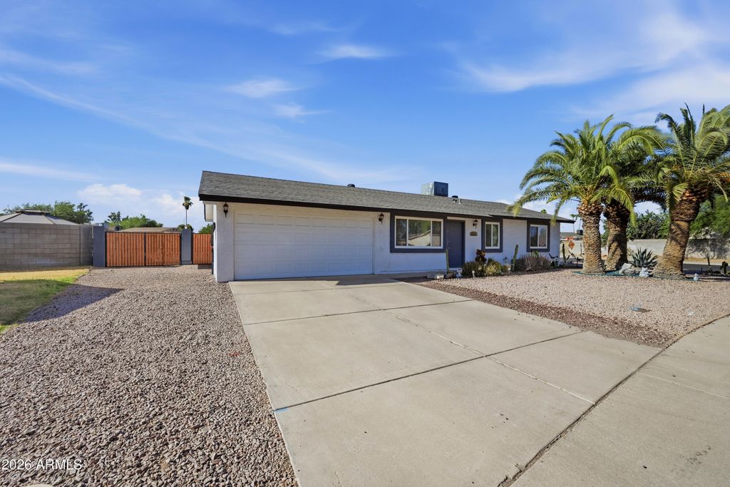 2566 E VILLA RITA Drive, Phoenix, AZ 85032