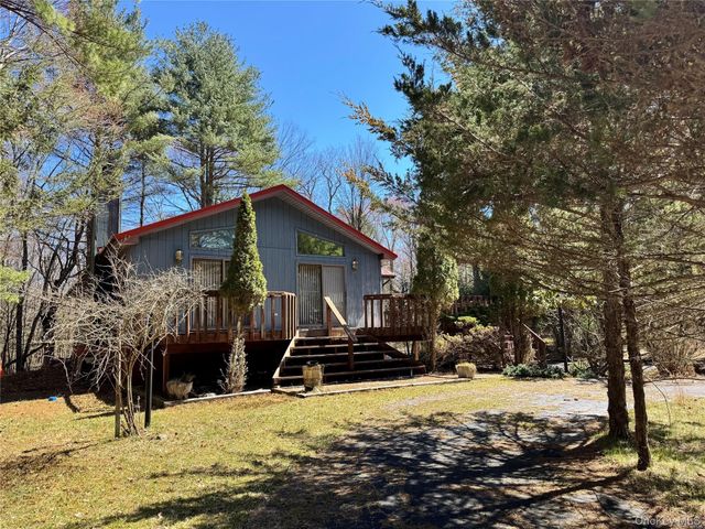 27 Gina Lane, Smallwood, NY 12778