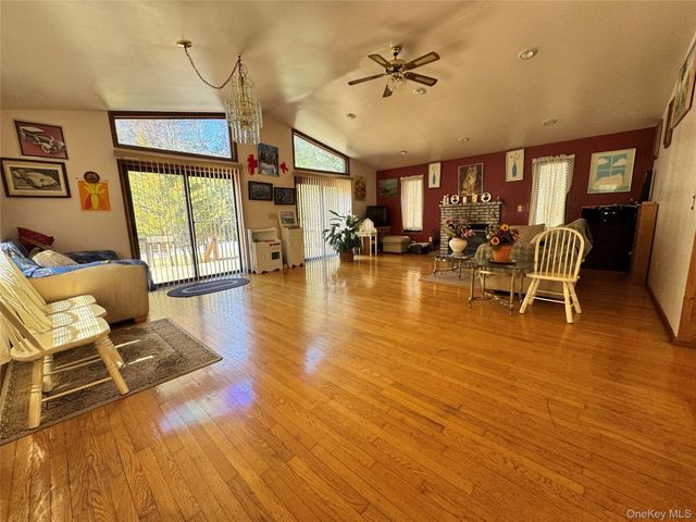 27 Gina Lane, Smallwood, NY 12778