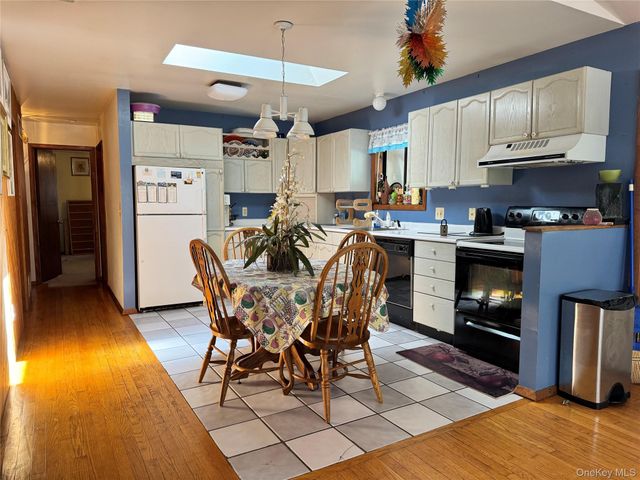 27 Gina Lane, Smallwood, NY 12778