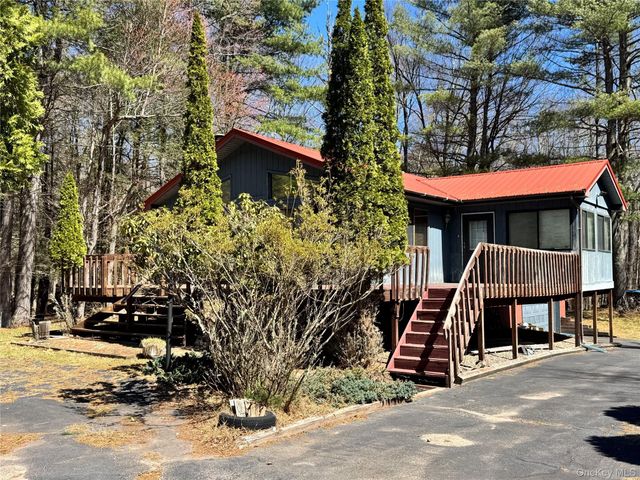27 Gina Lane, Smallwood, NY 12778