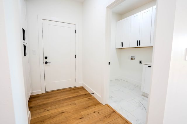 200 Bear Dr, Loretto, TN 38469