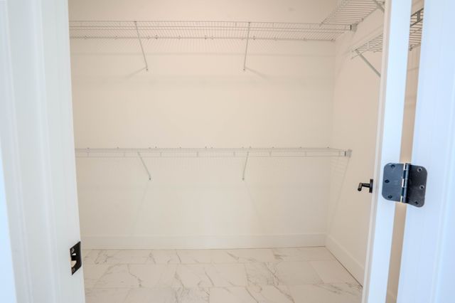 200 Bear Dr, Loretto, TN 38469