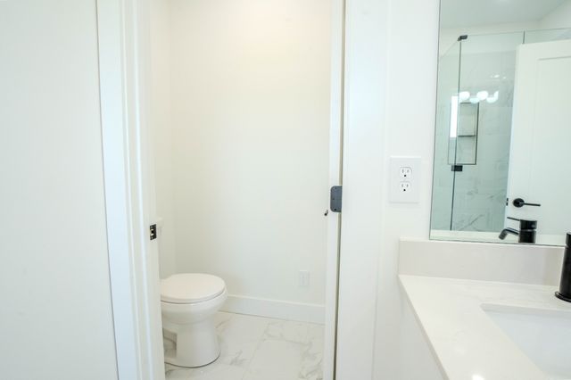 200 Bear Dr, Loretto, TN 38469