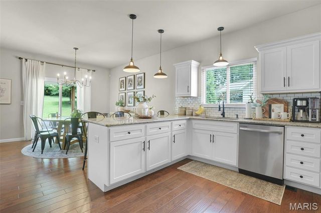3405 Crescent Court, Wood River, IL 62095