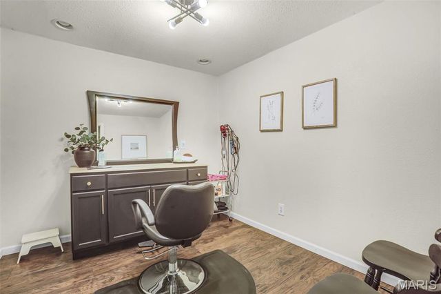 3405 Crescent Court, Wood River, IL 62095