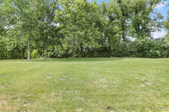 3405 Crescent Court, Wood River, IL 62095