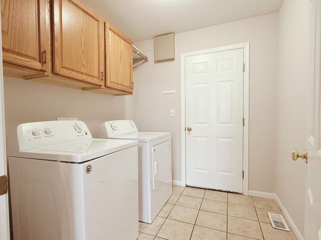 606 ADENS WOODS CT, Columbia, MO 65201