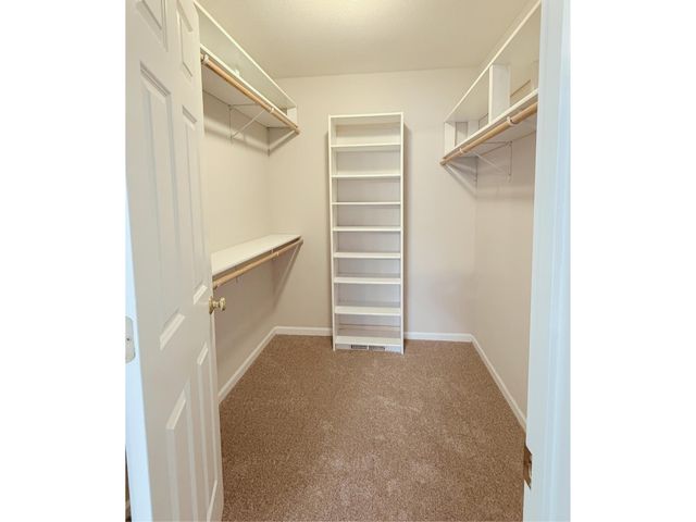 606 ADENS WOODS CT, Columbia, MO 65201