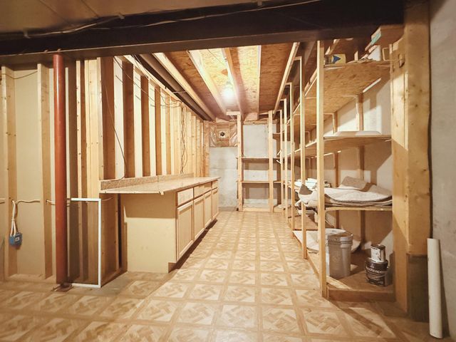 606 ADENS WOODS CT, Columbia, MO 65201