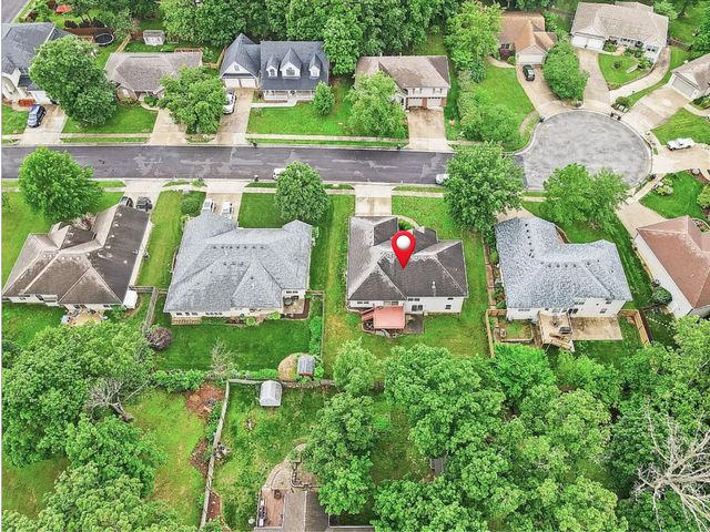 606 ADENS WOODS CT, Columbia, MO 65201