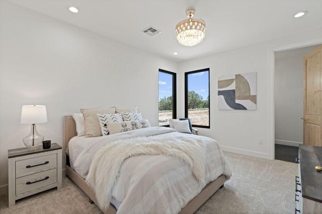 9 Tamarisk, Santa Fe, NM 87506