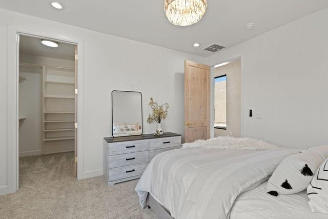 9 Tamarisk, Santa Fe, NM 87506