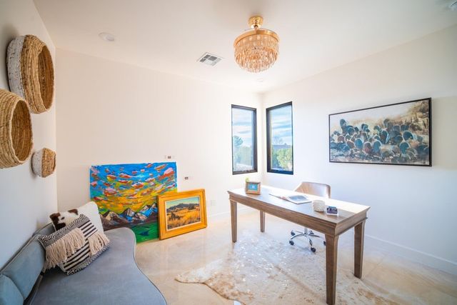 9 Tamarisk, Santa Fe, NM 87506