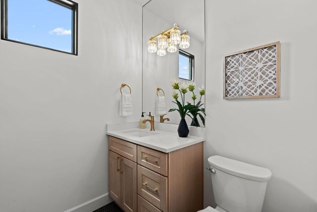 9 Tamarisk, Santa Fe, NM 87506