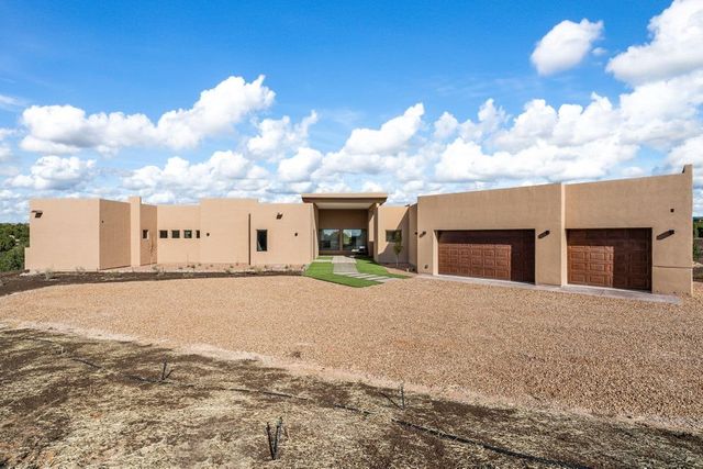 9 Tamarisk, Santa Fe, NM 87506