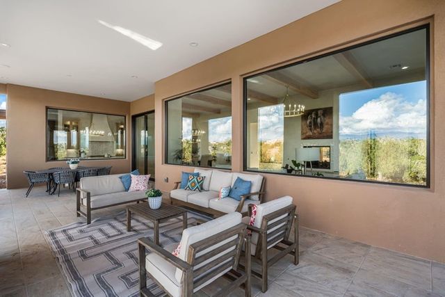 9 Tamarisk, Santa Fe, NM 87506