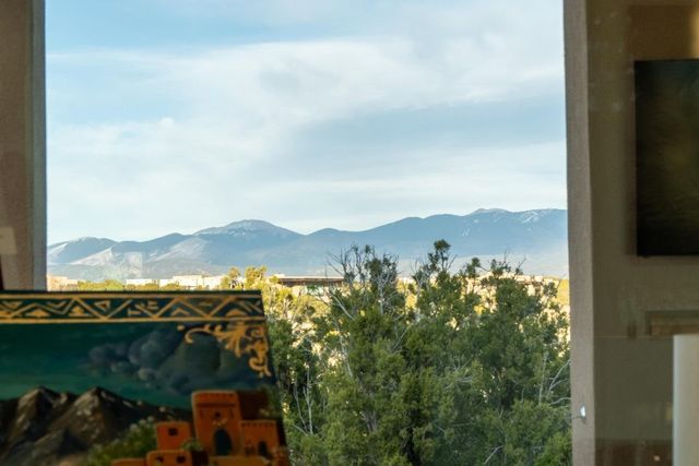 9 Tamarisk, Santa Fe, NM 87506