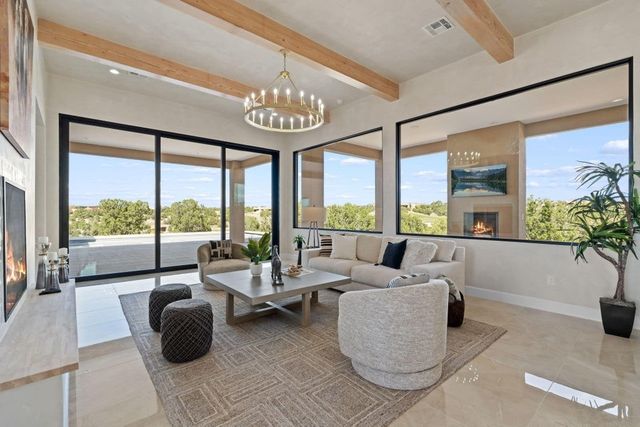 9 Tamarisk, Santa Fe, NM 87506